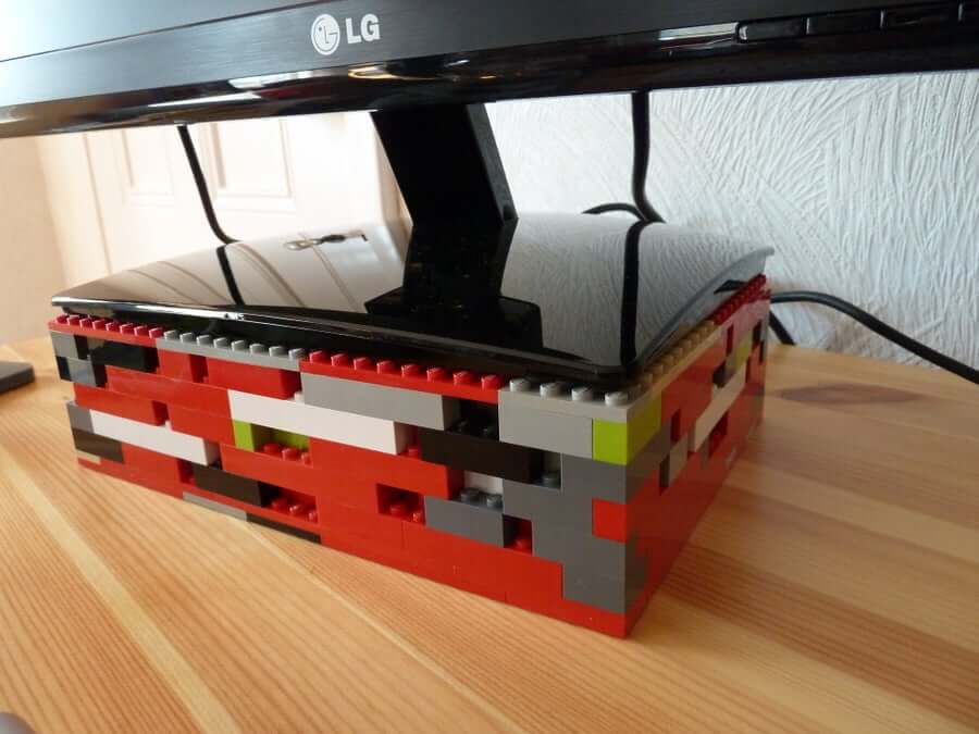 21 DIY Monitor Stand Ideas to Revamp Your Workspace – DIY LEGO Monitor Stand DIY LEGO Monitor Stand