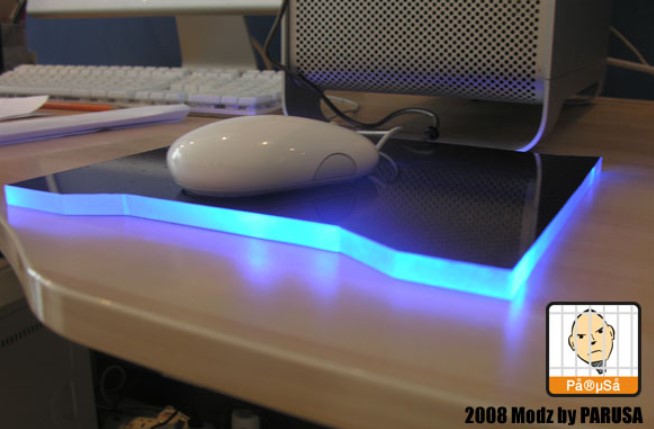 How to Make A Glowing Mouse Pad