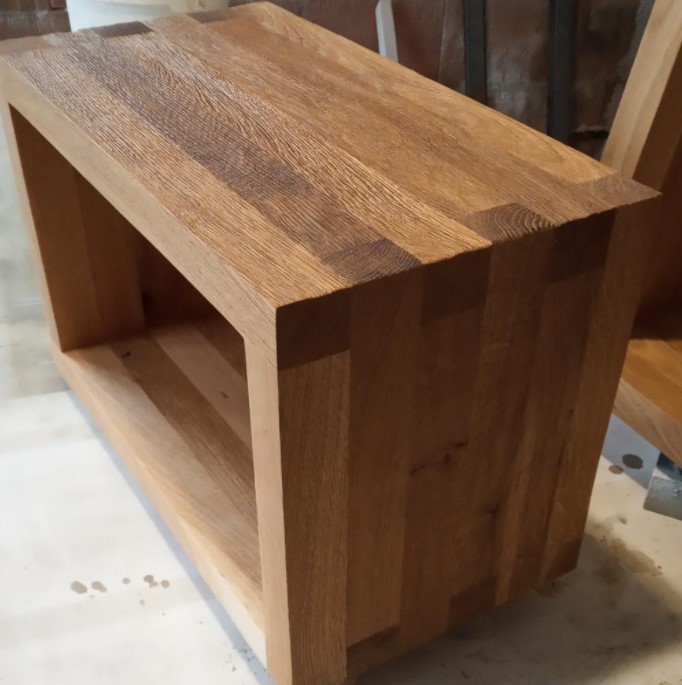 DIY Oak Wood Speaker Stand