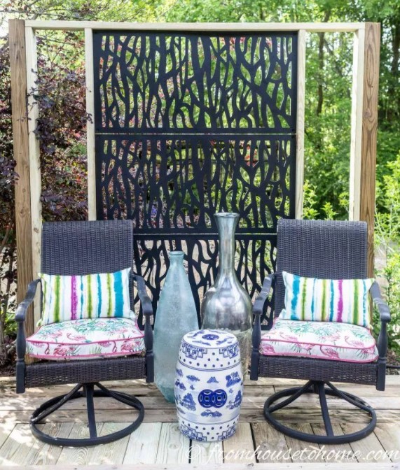 50 DIY Outdoor Privacy Screen Ideas with Free Plans – A DECORATIVE SCREEN FOR YOUR GARDEN A DECORATIVE SCREEN FOR YOUR GARDEN