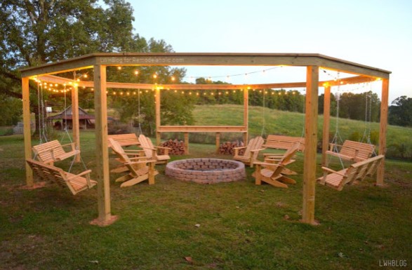 CIrcular Fire Pit with Pergola Swing