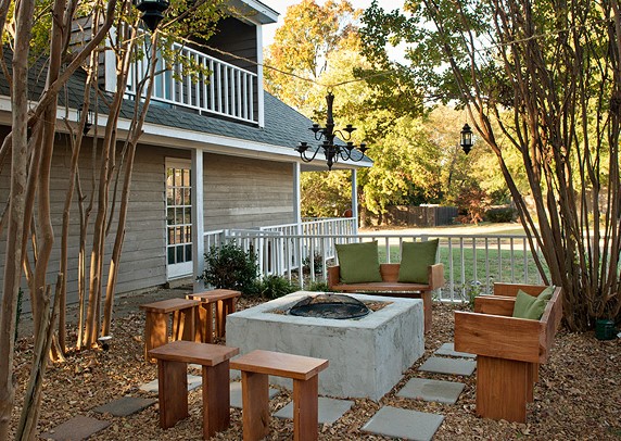 Concrete Fire Pit with Patio