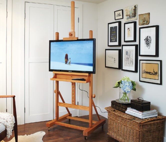 DIY Easel TV Stand