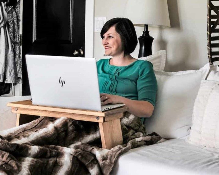 DIY Lap Desk Bed Tray Table