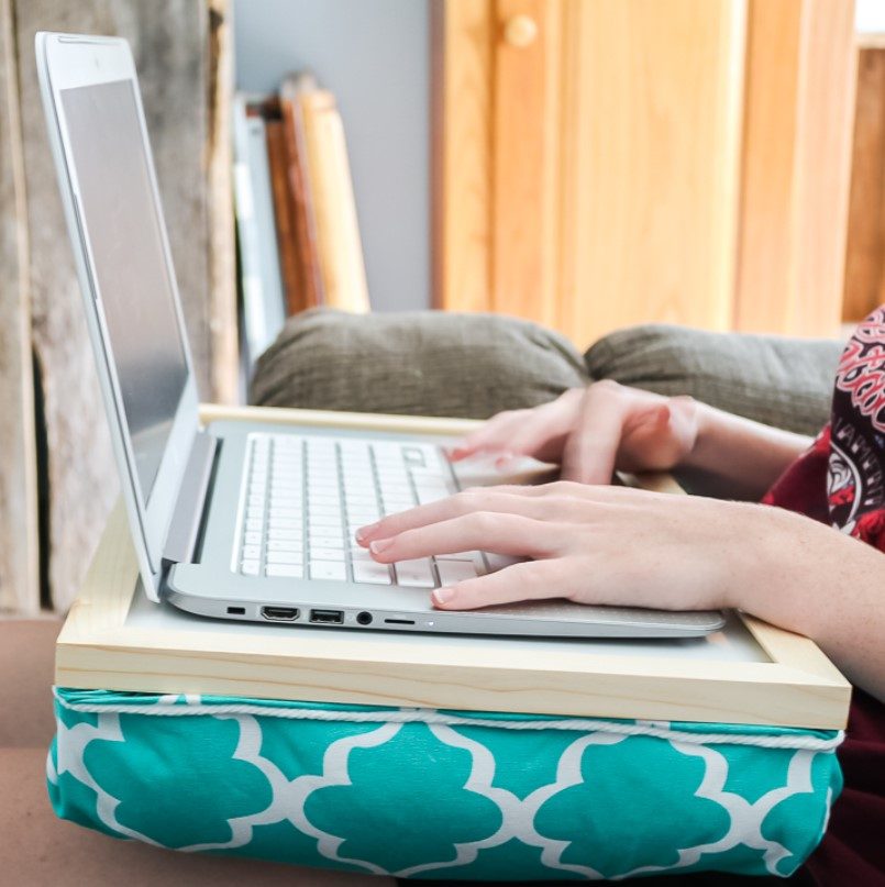 25 DIY Lap Desk Ideas to Supercharge Your Productivity – DIY Lap Desk You Can Make within Minutes DIY lap desk
