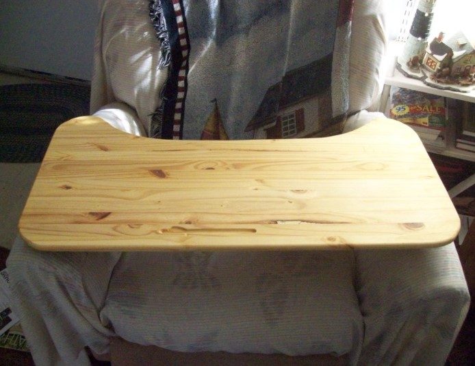 DIY Lap Desk for Sofa