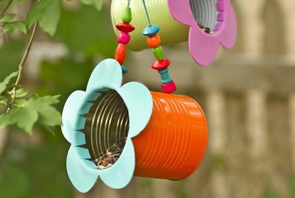25 DIY Bird Feeder Ideas to Create a Bird-Friendly Backyard – DIY Tin Can Flower Bird Feeder DIY Tin Can Flower Bird Feeder
