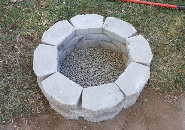 Easy DIY Fire Pit