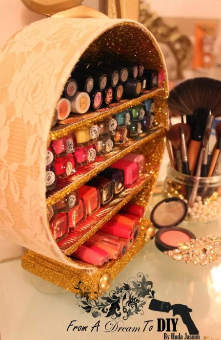 31 DIY Makeup Storage Ideas to Display Your Beauty Arsenal – Glittered Makeup Organizer Glittered Makeup Organizer