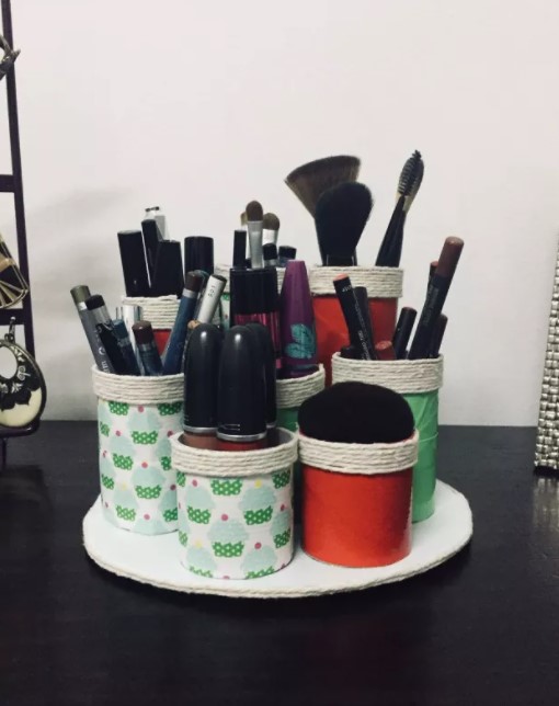 Makeup Organizer With Toilet Paper Rolls