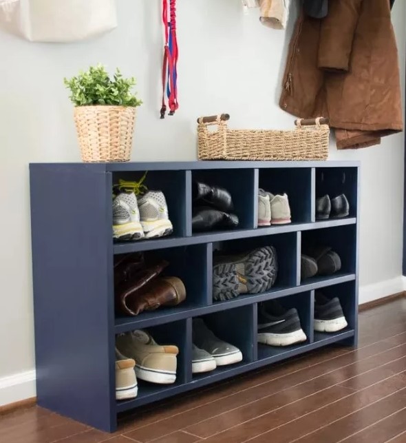 shoe rack to avoid humidity