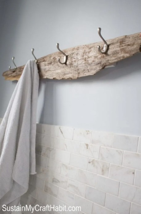 25 DIY Coat Rack Ideas That Are Easy to Build – A Beachcombers Rustic Towel Rack A Beachcombers Rustic Towel Rack