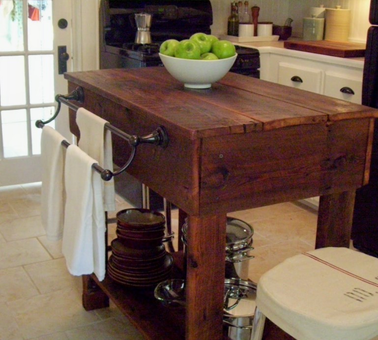 25 DIY Kitchen Island to Revamp Your Kitchen with Style – A Rustic Kitchen Table Island A Rustic Kitchen Table Island