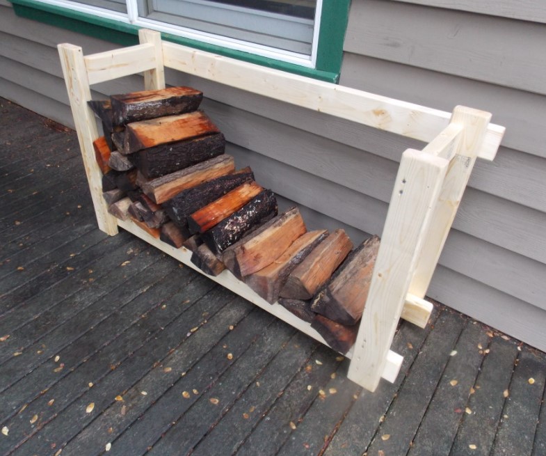 A Simple DIY Firewood Rack