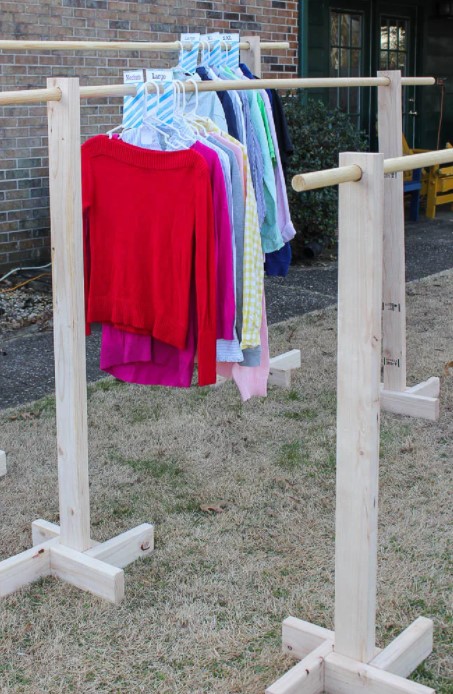 DIY CLOTHES RACK FOR GARAGE SALES