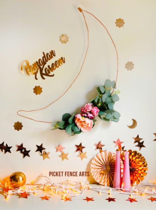 25 DIY Ramadan Decoration Ideas – Easy & Creative – DIY Copper Tubing Crescent Moon DIY Copper Tubing Crescent Moon