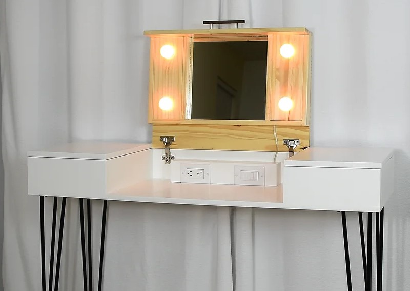 Diy Vanity Makeup Table Ideas, Build A Vanity Desk