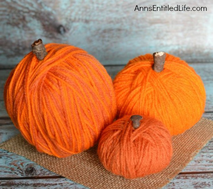 DIY No Sew Yarn Wrapped Pumpkins