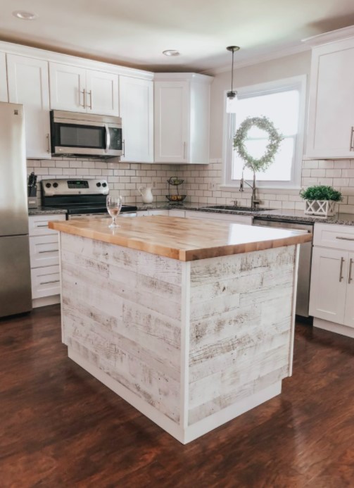 DIY Reclaimed Wood Kitchen Island