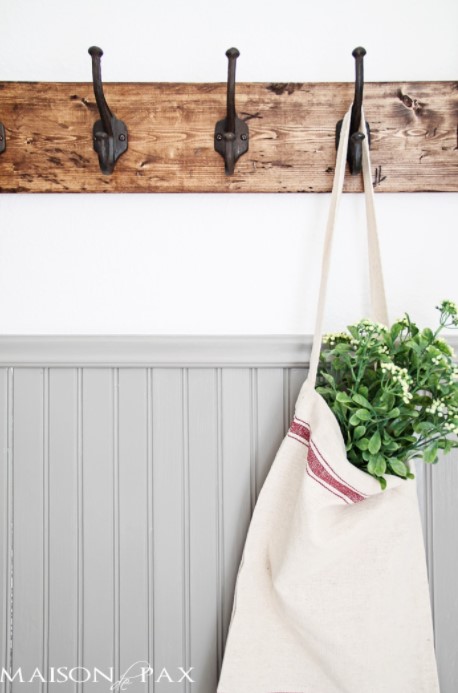 DIY Rustic Towel Rack