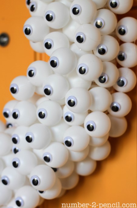 DIY Spooky Eyes Pingpong Balls for Halloween decorations