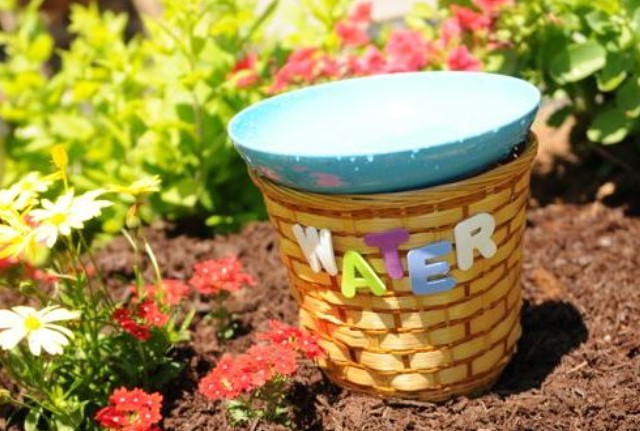 Gardening with Kids Easy DIY Birdbath