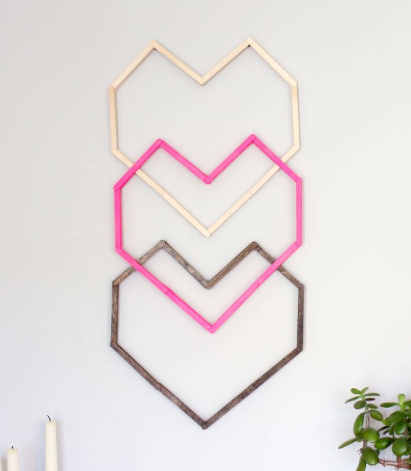 25 DIY Wall Art Ideas to Spruce Up Your Awkward Space – Geometric Heart DIY Wall Art 1 Geometric Heart DIY Wall Art 1