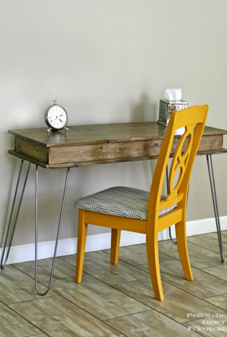 25 DIY Vanity Table Ideas for Your Personal Beauty Space – Hairpin Make up Vanity Hairpin Make up Vanity