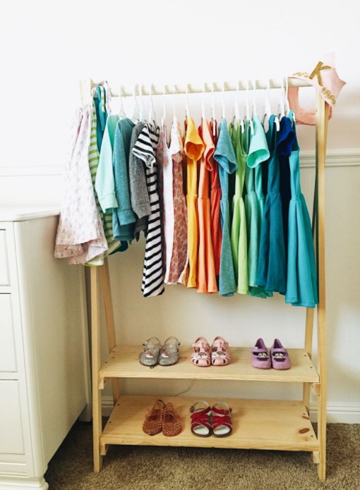 Kids Wood Clothing Rack