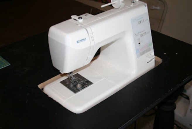 25 DIY Sewing Table Ideas to Spice Up Your Crafting Journey – Look what I did Look what I did