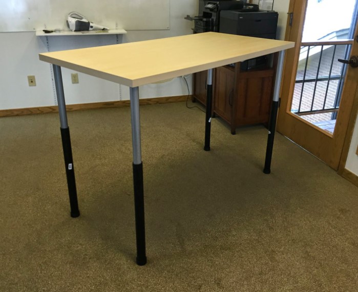 Simple and Cheap Ikea based Standing Desk