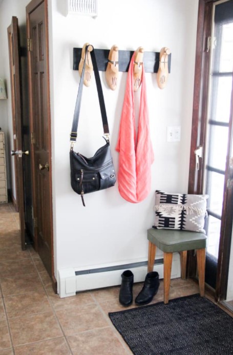 25 DIY Coat Rack Ideas That Are Easy to Build – VINTAGE WOOD SHOE STRETCHER COAT HOOK VINTAGE WOOD SHOE STRETCHER COAT HOOK