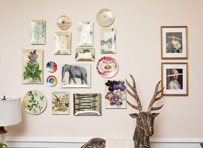 a Hanging Plate Wall 1