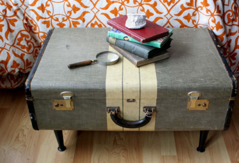 ashleys vintage suitcase coffee table