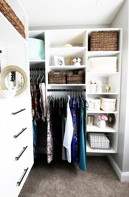 25 DIY Closet Shelving Ideas to Maximize Your Storage