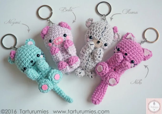 25 Free Amigurumi Cat Patterns for Any Skill Level – Amigurumi Pattern Kawaii Keychains Amigurumi Pattern Kawaii Keychains