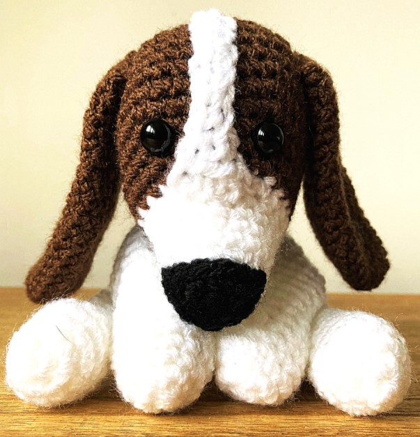 Basset Hound Amigurumi