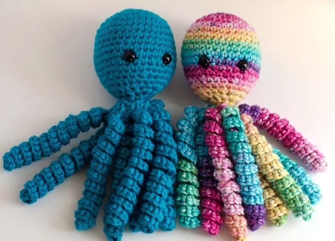 CROCHET OCTOPUS FOR PREEMIES