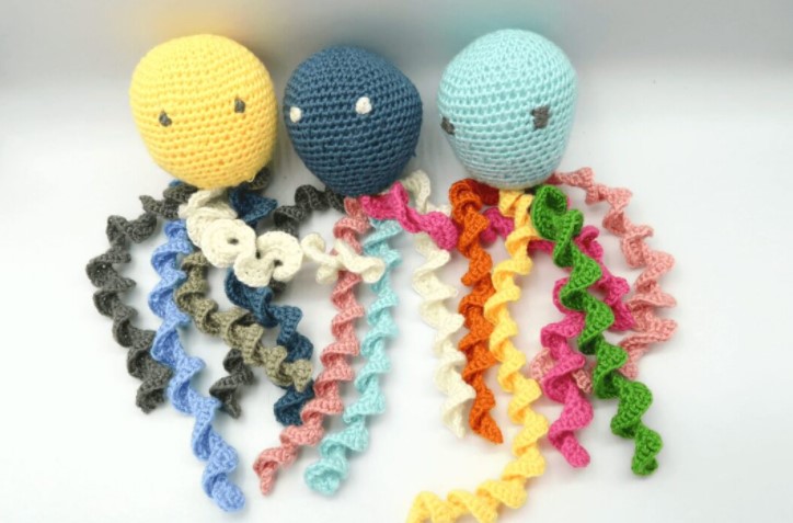 Emil the Preemie Octopus Crochet for Charity Pattern