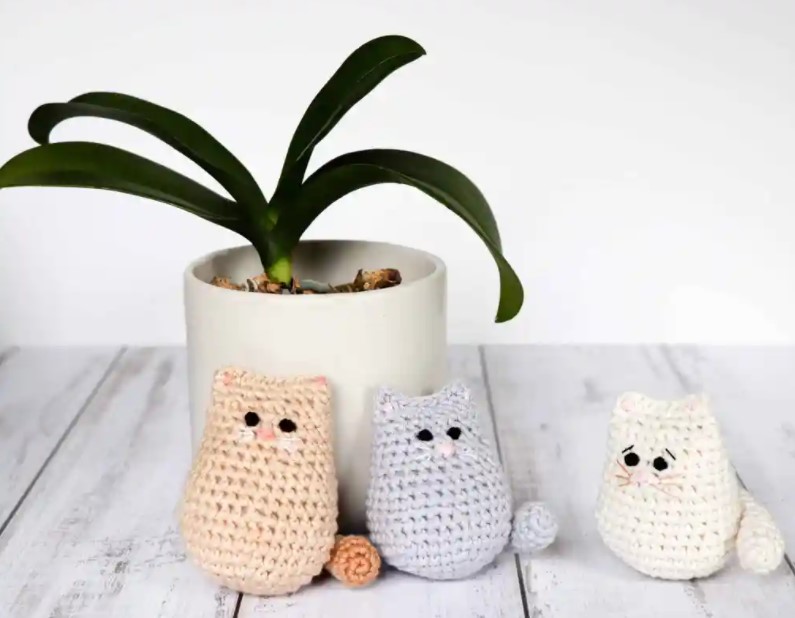 25 Free Amigurumi Cat Patterns for Any Skill Level – Itty bitty crochet kitty free crochet cat pattern Itty bitty crochet kitty free crochet cat pattern