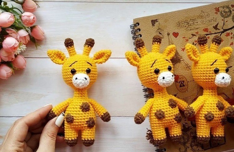 Little giraffe free amigurumi pattern