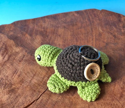 25 Free Amigurumi Turtle Patterns (for Any Skill Level) – Turtle Keychains Turtle Keychains