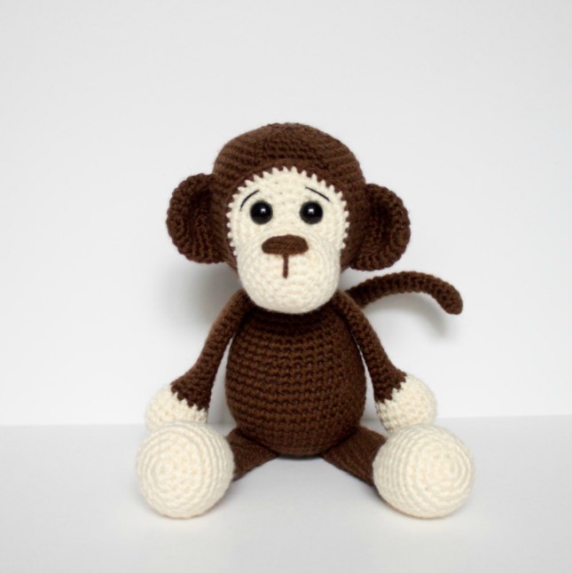 FREE CROCHET MONKEY AMIGURUMI PATTERN