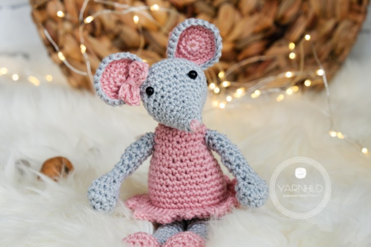 crochet mouse free crochet pattern