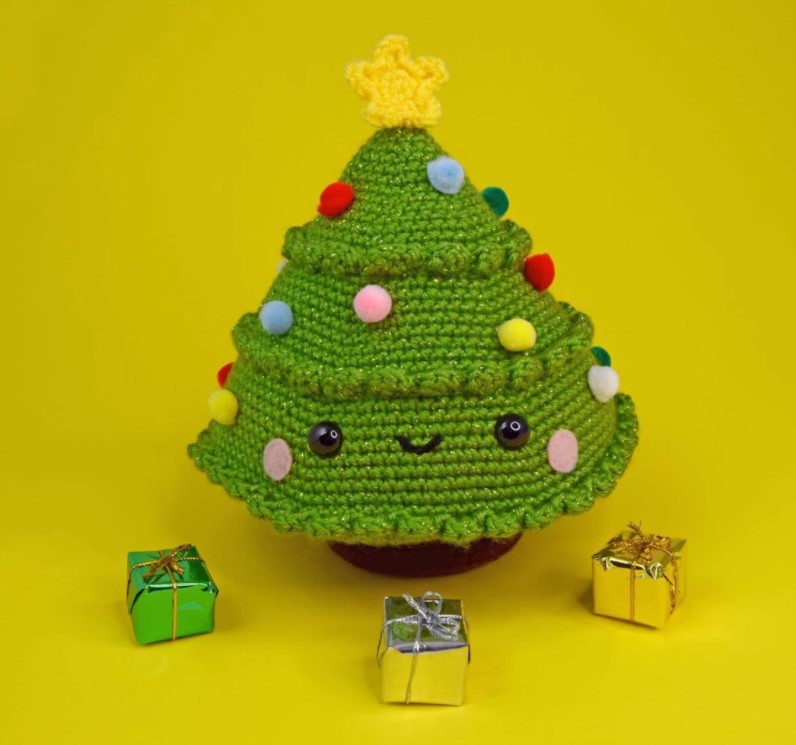 25 Free Christmas Crochet & Amigurumi Patterns to Try – Christmas Tree Amigurumi Christmas Tree Amigurumi