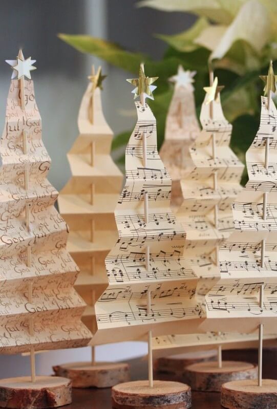 DIY Christmas Tree from Bamboo Skewer and Paper