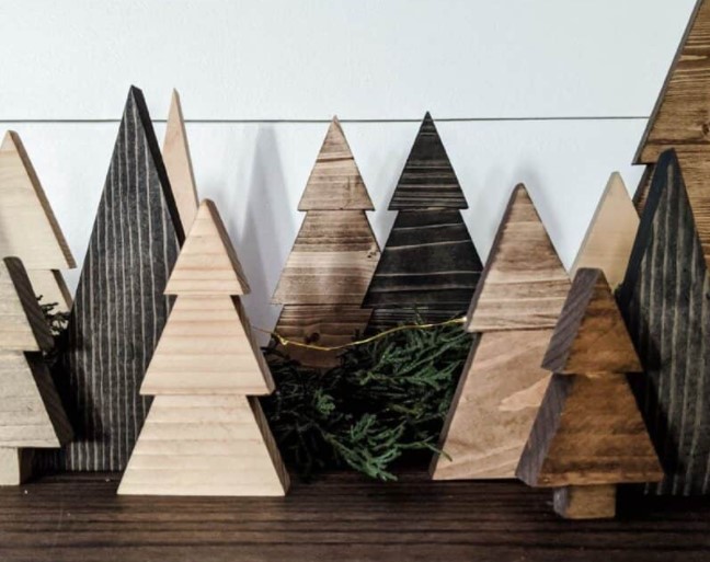 31 Best DIY Christmas Tree Ideas to Try This Year – DIY Wood Christmas Tree DIY Wood Christmas Tree
