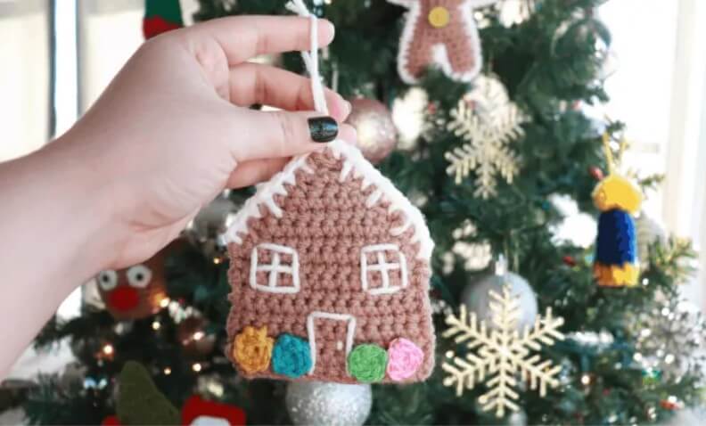 Gingerbread House Crochet Pattern