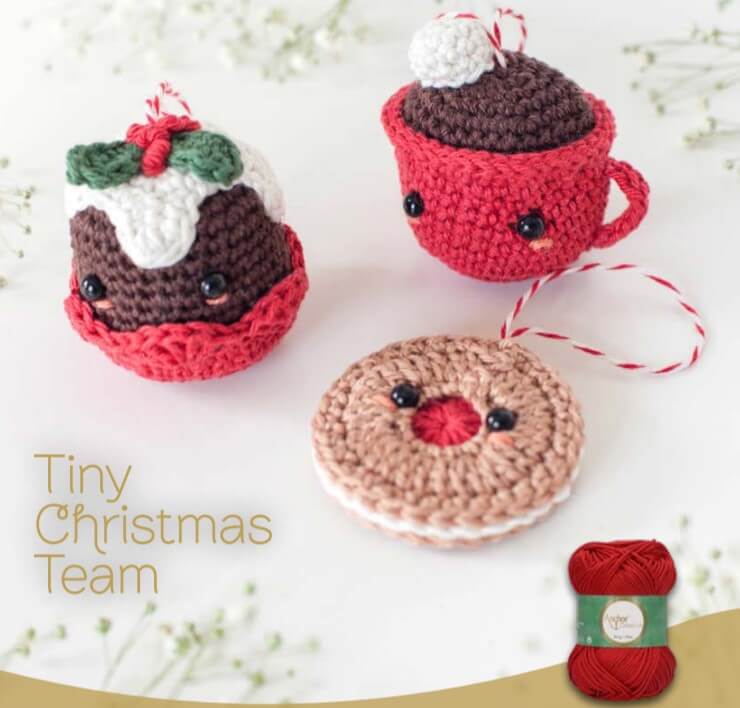 Tiny Christmas Team Amigurumi