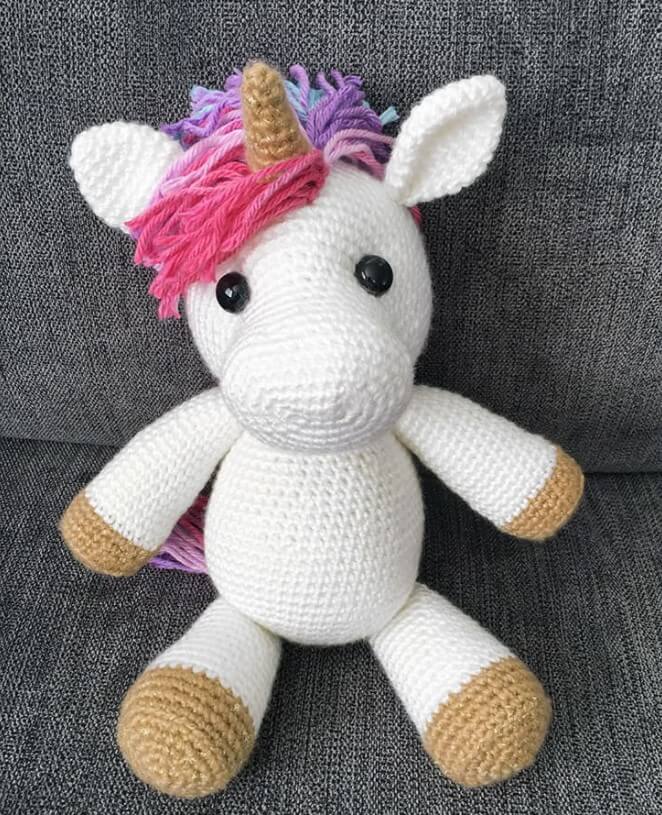 Cute White Unicorn Free Amigurumi Pattern